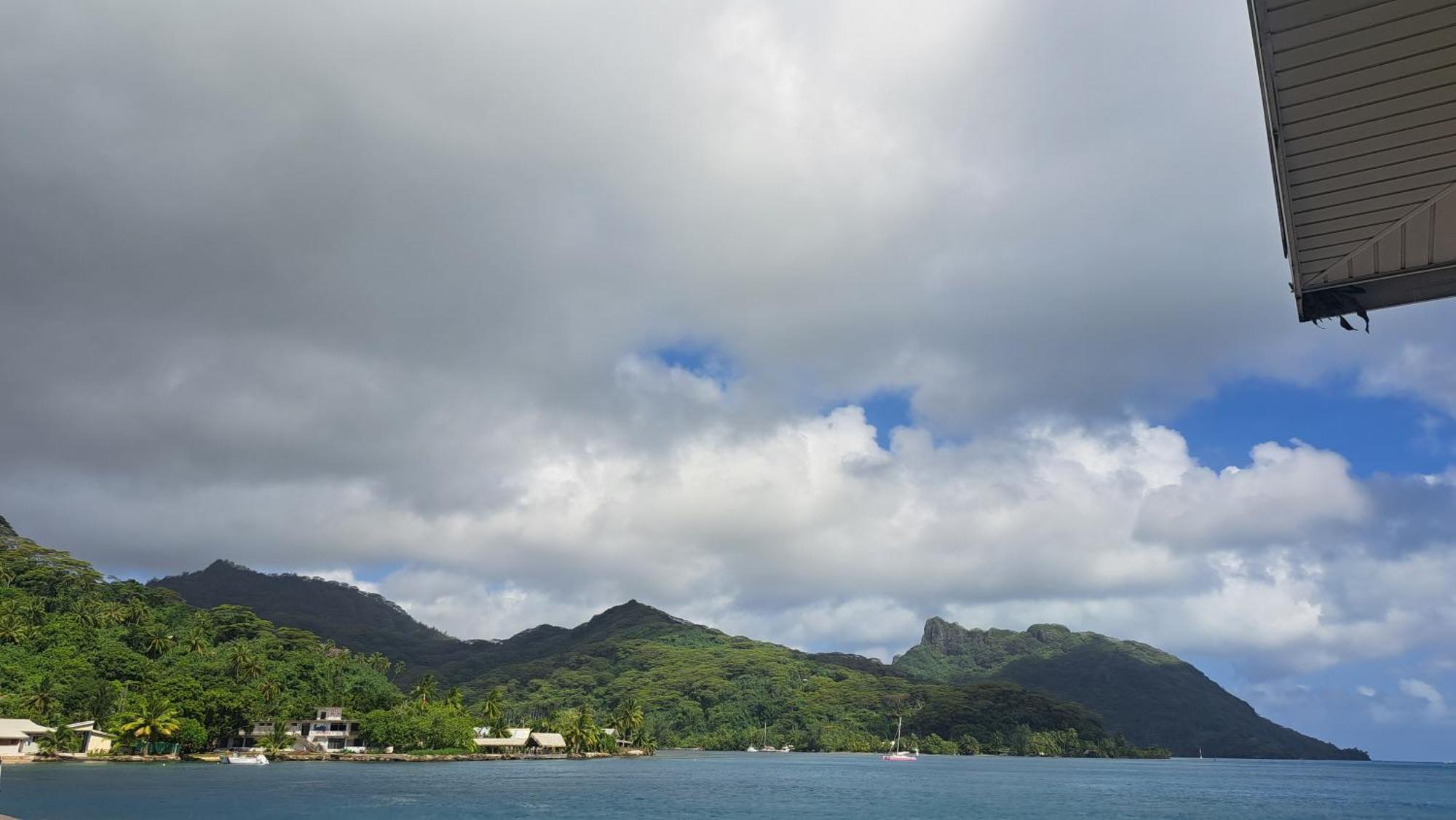 Mahana Tua Lodge Huahine Fare Exterior foto